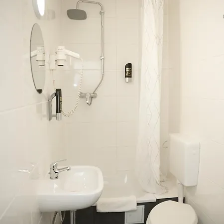 Ring Hotel 3*